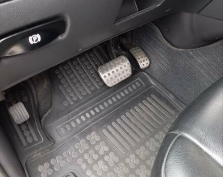 Бежевый Мерседес Вито, объемом двигателя 2.14 л и пробегом 349 тыс. км за 14600 $, фото 5 на Automoto.ua