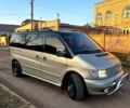 Бежевый Мерседес Вито, объемом двигателя 2.1 л и пробегом 235 тыс. км за 5500 $, фото 8 на Automoto.ua