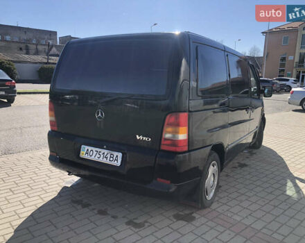 Черный Мерседес Вито, объемом двигателя 2.3 л и пробегом 298 тыс. км за 2800 $, фото 4 на Automoto.ua