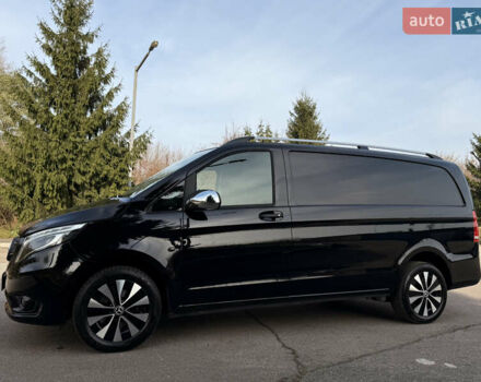 Черный Мерседес Вито, объемом двигателя 2 л и пробегом 217 тыс. км за 28000 $, фото 63 на Automoto.ua