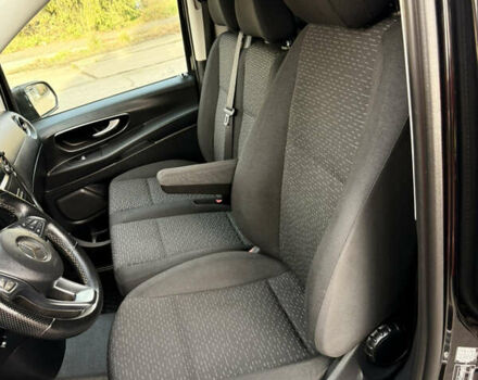 Черный Мерседес Вито, объемом двигателя 2 л и пробегом 217 тыс. км за 28000 $, фото 14 на Automoto.ua