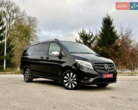 Черный Мерседес Вито, объемом двигателя 2 л и пробегом 217 тыс. км за 28000 $, фото 46 на Automoto.ua