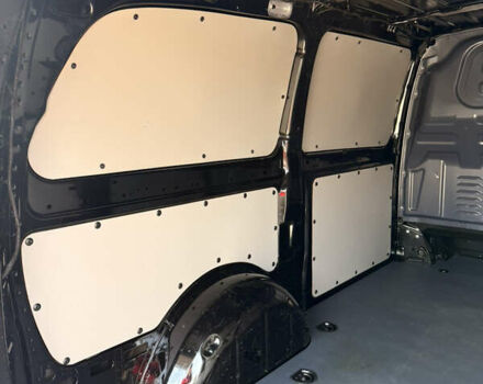 Черный Мерседес Вито, объемом двигателя 2 л и пробегом 217 тыс. км за 28000 $, фото 35 на Automoto.ua