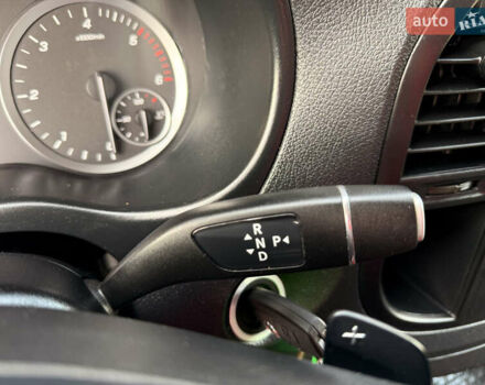 Черный Мерседес Вито, объемом двигателя 2 л и пробегом 217 тыс. км за 28000 $, фото 23 на Automoto.ua