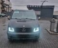 Черный Мерседес Вито, объемом двигателя 2.2 л и пробегом 550 тыс. км за 4000 $, фото 1 на Automoto.ua