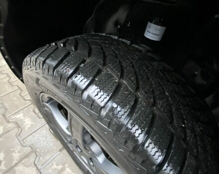 Черный Мерседес Вито, объемом двигателя 2.2 л и пробегом 200 тыс. км за 4300 $, фото 16 на Automoto.ua