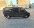 Черный Мерседес Вито, объемом двигателя 2.2 л и пробегом 410 тыс. км за 6000 $, фото 3 на Automoto.ua