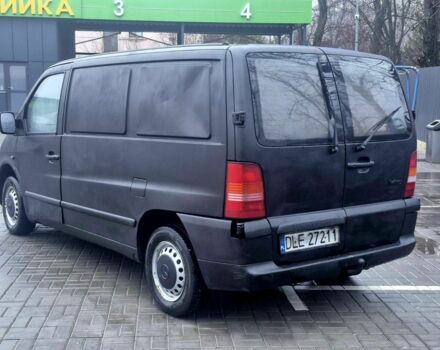 Черный Мерседес Вито, объемом двигателя 3 л и пробегом 234 тыс. км за 2750 $, фото 3 на Automoto.ua