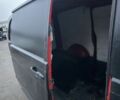 Черный Мерседес Вито, объемом двигателя 2.2 л и пробегом 216 тыс. км за 3500 $, фото 8 на Automoto.ua