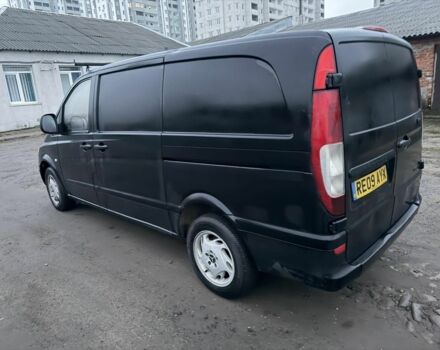 Черный Мерседес Вито, объемом двигателя 2.2 л и пробегом 216 тыс. км за 3500 $, фото 1 на Automoto.ua