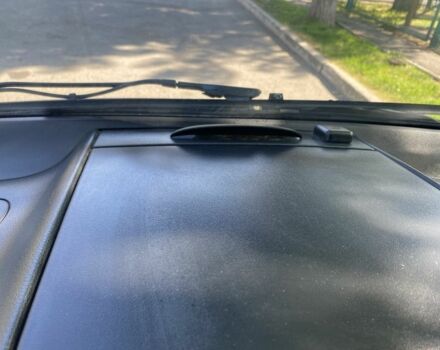 Черный Мерседес Вито, объемом двигателя 2.1 л и пробегом 140 тыс. км за 13500 $, фото 13 на Automoto.ua