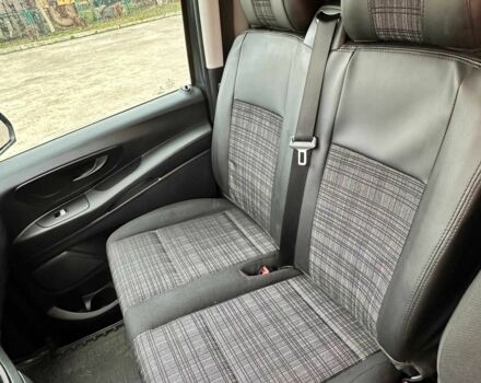 Черный Мерседес Вито, объемом двигателя 1.6 л и пробегом 111 тыс. км за 15000 $, фото 20 на Automoto.ua