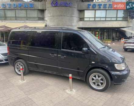 Черный Мерседес Вито, объемом двигателя 2.3 л и пробегом 300 тыс. км за 6300 $, фото 10 на Automoto.ua