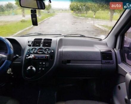 Чорний Мерседес Віто, об'ємом двигуна 2.3 л та пробігом 630 тис. км за 5450 $, фото 18 на Automoto.ua