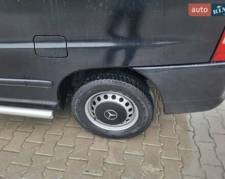 Чорний Мерседес Віто, об'ємом двигуна 2.15 л та пробігом 328 тис. км за 4800 $, фото 11 на Automoto.ua