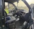 Черный Мерседес Вито, объемом двигателя 2.2 л и пробегом 320 тыс. км за 4200 $, фото 6 на Automoto.ua