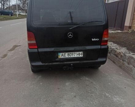 Чорний Мерседес Віто, об'ємом двигуна 2.2 л та пробігом 400 тис. км за 2950 $, фото 1 на Automoto.ua