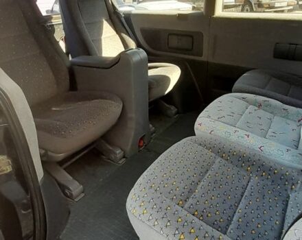 Чорний Мерседес Віто, об'ємом двигуна 0 л та пробігом 524 тис. км за 6265 $, фото 5 на Automoto.ua