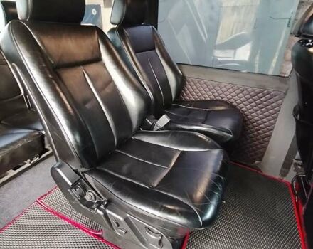 Чорний Мерседес Віто, об'ємом двигуна 2.15 л та пробігом 470 тис. км за 6700 $, фото 10 на Automoto.ua