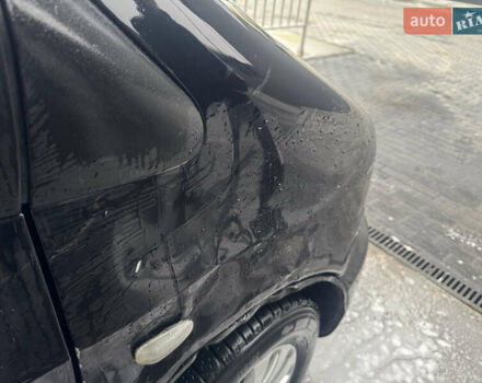 Черный Мерседес Вито, объемом двигателя 2.15 л и пробегом 515 тыс. км за 5250 $, фото 6 на Automoto.ua