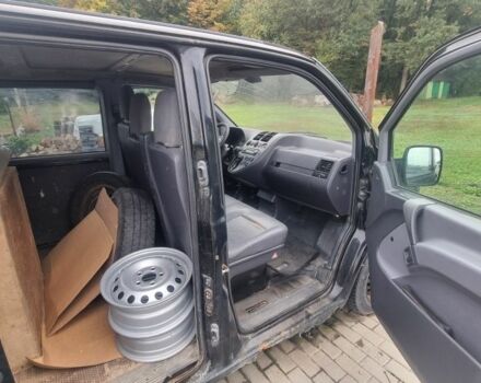 Черный Мерседес Вито, объемом двигателя 2.2 л и пробегом 260 тыс. км за 2173 $, фото 7 на Automoto.ua