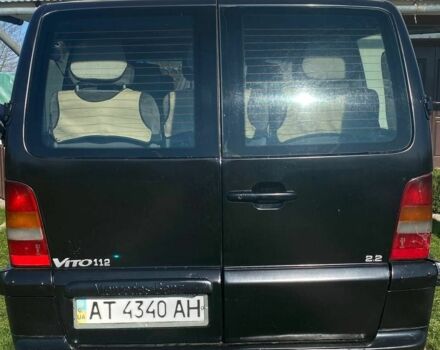 Черный Мерседес Вито, объемом двигателя 2.2 л и пробегом 260 тыс. км за 3000 $, фото 6 на Automoto.ua