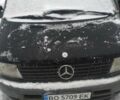 Черный Мерседес Вито, объемом двигателя 2.15 л и пробегом 350 тыс. км за 3300 $, фото 1 на Automoto.ua