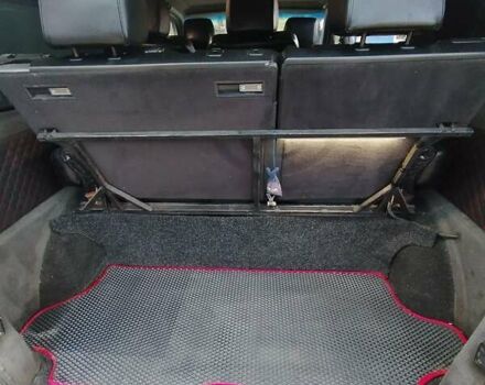 Чорний Мерседес Віто, об'ємом двигуна 2.15 л та пробігом 470 тис. км за 6700 $, фото 14 на Automoto.ua