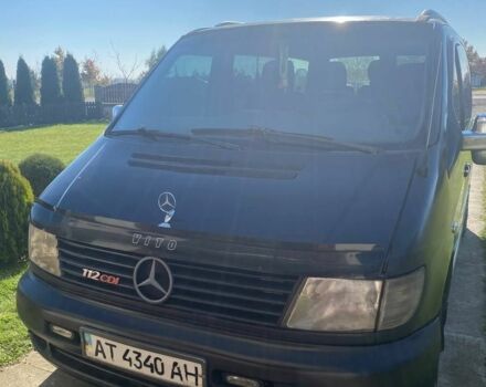 Черный Мерседес Вито, объемом двигателя 2.2 л и пробегом 260 тыс. км за 3000 $, фото 2 на Automoto.ua