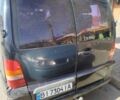 Черный Мерседес Вито, объемом двигателя 2.15 л и пробегом 500 тыс. км за 4400 $, фото 3 на Automoto.ua