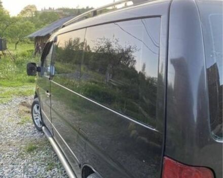 Чорний Мерседес Віто, об'ємом двигуна 2.2 л та пробігом 214 тис. км за 5800 $, фото 3 на Automoto.ua