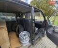 Черный Мерседес Вито, объемом двигателя 2.15 л и пробегом 260 тыс. км за 2161 $, фото 8 на Automoto.ua
