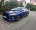 Черный Мерседес Вито, объемом двигателя 2.15 л и пробегом 370 тыс. км за 3300 $, фото 1 на Automoto.ua