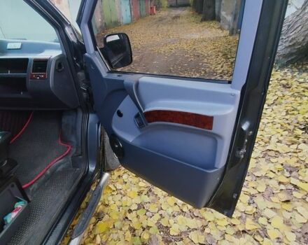 Чорний Мерседес Віто, об'ємом двигуна 2.1 л та пробігом 480 тис. км за 6700 $, фото 10 на Automoto.ua