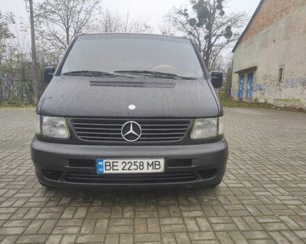 Черный Мерседес Вито, объемом двигателя 2.2 л и пробегом 340 тыс. км за 5100 $, фото 1 на Automoto.ua