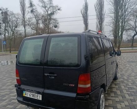 Черный Мерседес Вито, объемом двигателя 2 л и пробегом 340 тыс. км за 2699 $, фото 10 на Automoto.ua