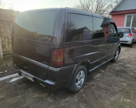 Чорний Мерседес Віто, об'ємом двигуна 2.1 л та пробігом 269 тис. км за 5700 $, фото 2 на Automoto.ua