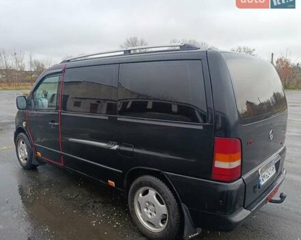 Черный Мерседес Вито, объемом двигателя 2.15 л и пробегом 520 тыс. км за 4950 $, фото 4 на Automoto.ua