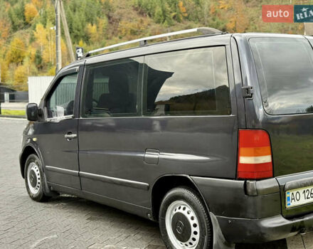 Черный Мерседес Вито, объемом двигателя 2.2 л и пробегом 370 тыс. км за 4699 $, фото 17 на Automoto.ua