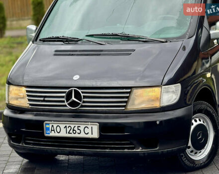 Черный Мерседес Вито, объемом двигателя 2.2 л и пробегом 370 тыс. км за 4699 $, фото 2 на Automoto.ua