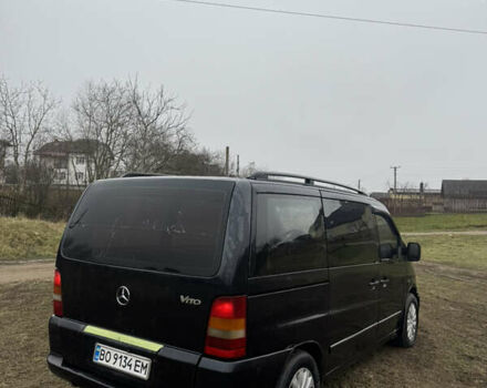 Черный Мерседес Вито, объемом двигателя 2.15 л и пробегом 400 тыс. км за 3700 $, фото 4 на Automoto.ua