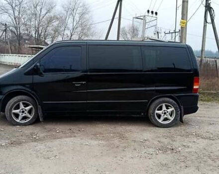Черный Мерседес Вито, объемом двигателя 2.15 л и пробегом 280 тыс. км за 8000 $, фото 6 на Automoto.ua