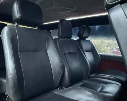 Мерседес Вито 2003 в Черновцах на Automoto.ua Черный Мерседес Вито, объемом двигателя 2.15 л и пробегом 340 тыс. км за 4850 $, фото 22 на Automoto.ua