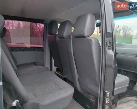 Черный Мерседес Вито, объемом двигателя 2.2 л и пробегом 489 тыс. км за 5200 $, фото 10 на Automoto.ua