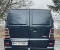 Чорний Мерседес Віто, об'ємом двигуна 2.1 л та пробігом 300 тис. км за 3650 $, фото 4 на Automoto.ua