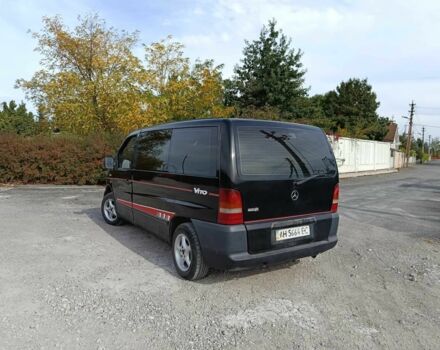 Черный Мерседес Вито, объемом двигателя 2.1 л и пробегом 380 тыс. км за 3800 $, фото 6 на Automoto.ua