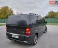 Черный Мерседес Вито, объемом двигателя 2.2 л и пробегом 489 тыс. км за 5200 $, фото 2 на Automoto.ua