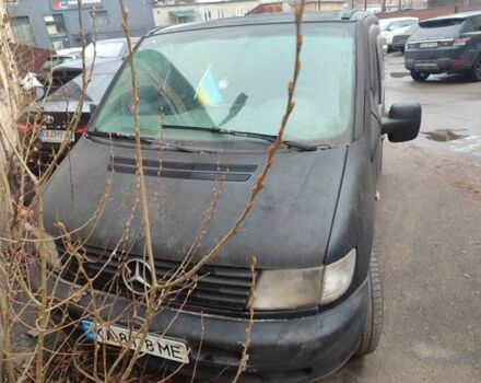 Черный Мерседес Вито, объемом двигателя 2.1 л и пробегом 460 тыс. км за 3578 $, фото 2 на Automoto.ua