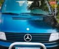 Черный Мерседес Вито, объемом двигателя 2.2 л и пробегом 325 тыс. км за 4500 $, фото 1 на Automoto.ua