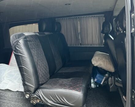 Черный Мерседес Вито, объемом двигателя 2.1 л и пробегом 420 тыс. км за 6000 $, фото 1 на Automoto.ua